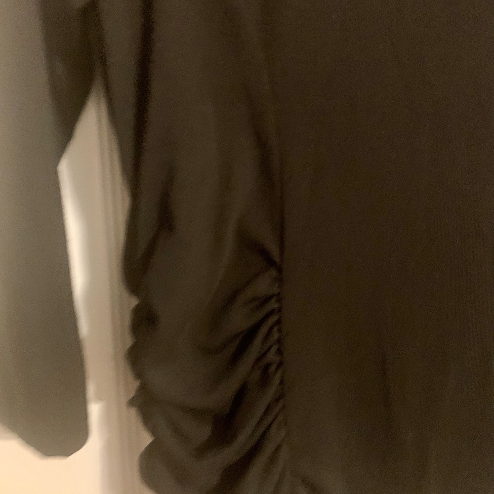 Shirt - Picture 2 of 4